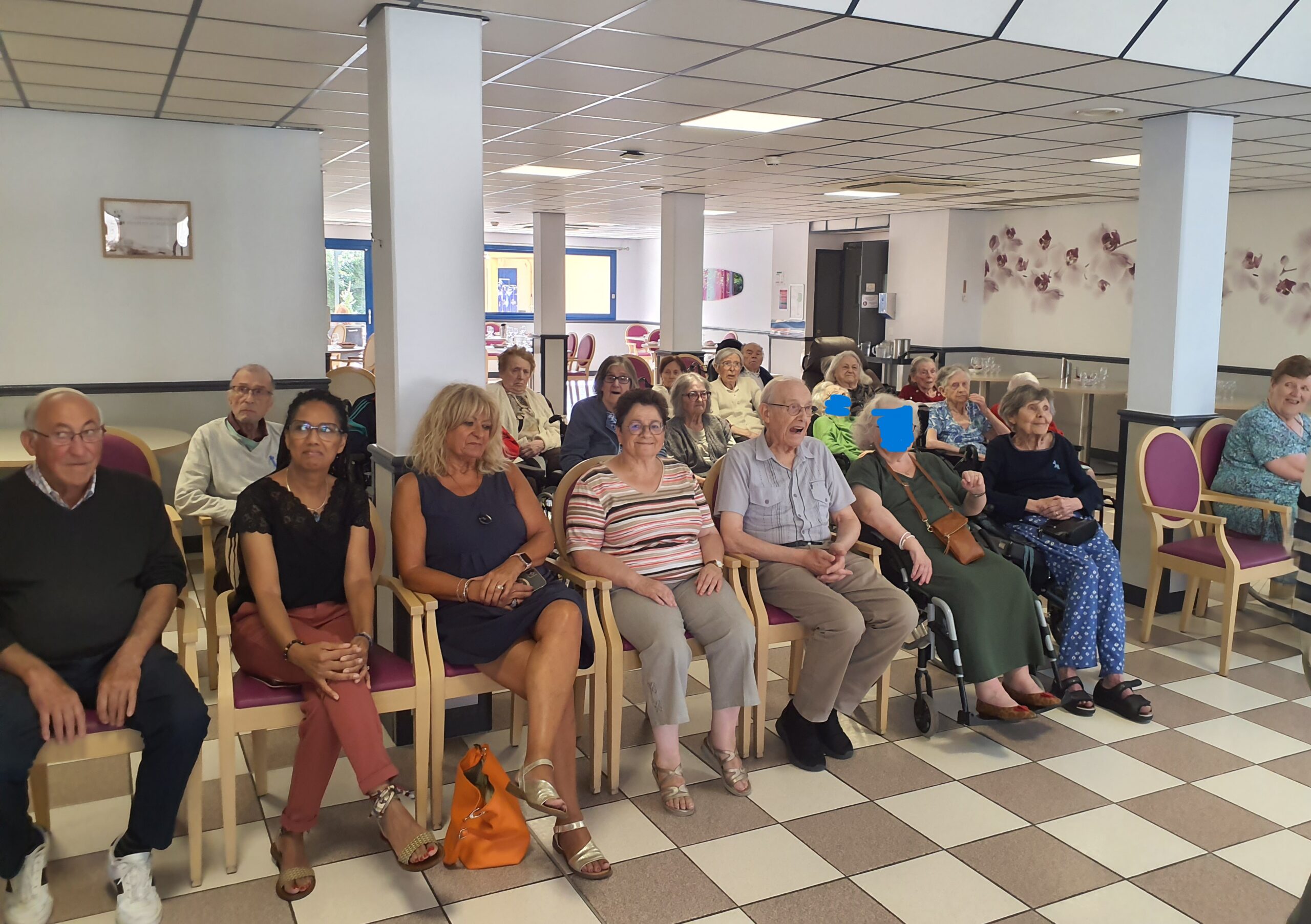Lourdes : les élus invités à « La Pastourelle » pour rencontrer les résidents et participer à une après-midi récréative